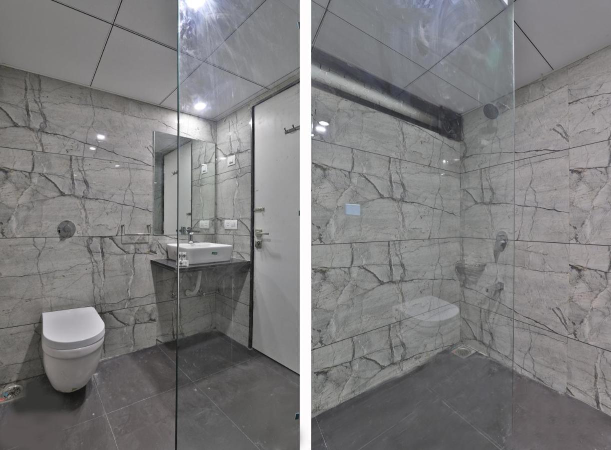 Hotel Privya Rooms And Banquet Surat Bagian luar foto