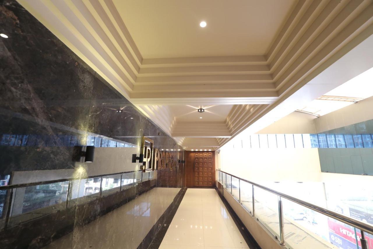 Hotel Privya Rooms And Banquet Surat Bagian luar foto